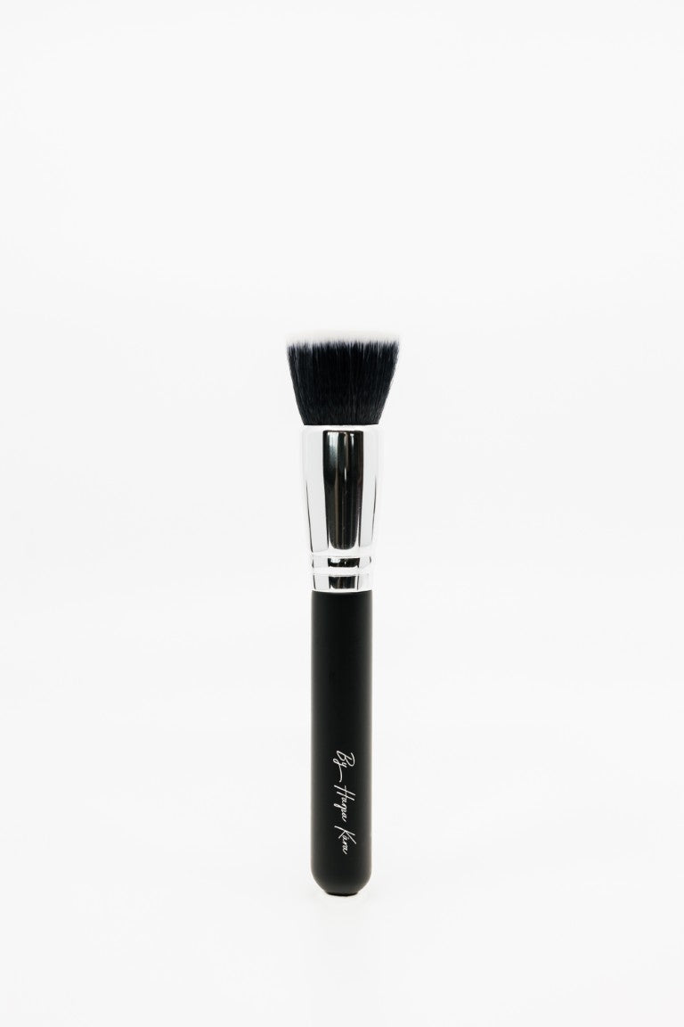 Bursti nr. 22 The Perfect Foundation Brush - By Harpa Kára